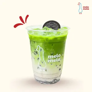 Oreo matcha latte